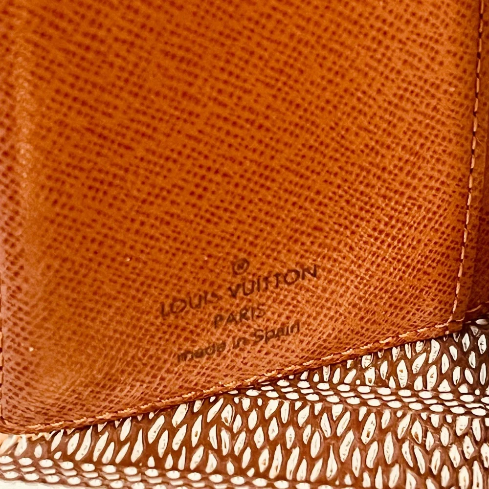Louis Vuitton Brown Monogram Canvas Snap Wallet/Agenda